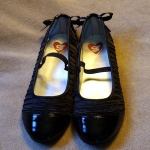 Girl's Stride Rite Black Dress Shoes (sz 1.5)